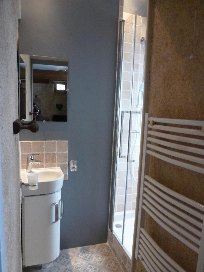 Appartement Des Remparts Dinan Bagian luar foto