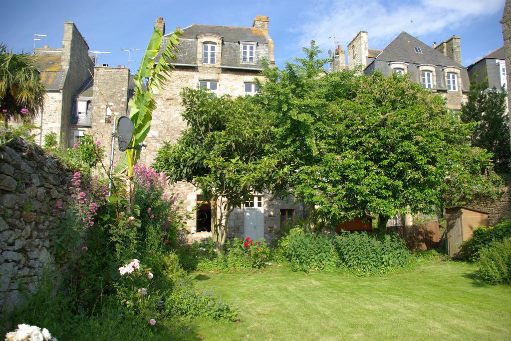 Appartement Des Remparts Dinan Ruang foto