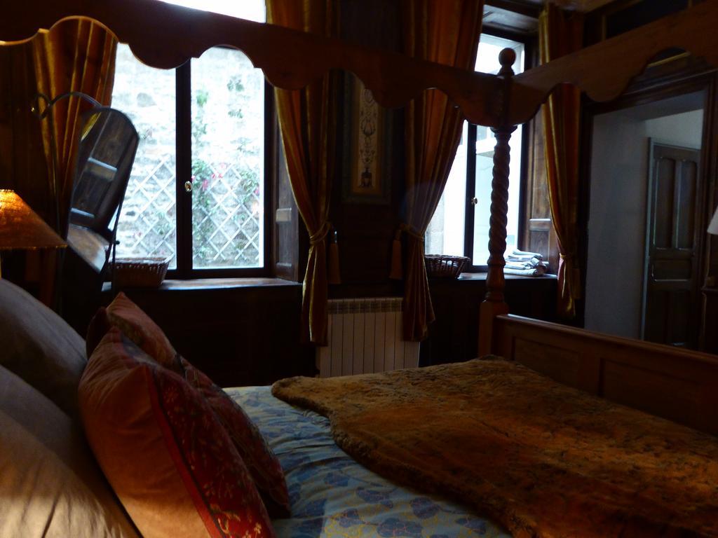 Appartement Des Remparts Dinan Bagian luar foto