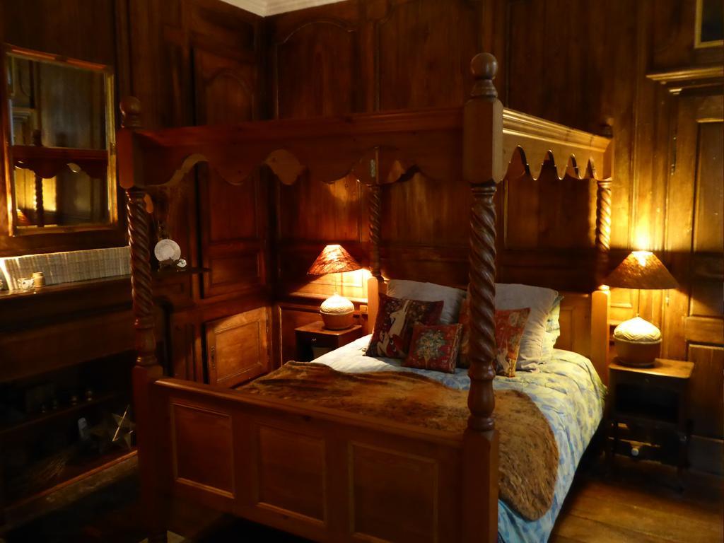 Appartement Des Remparts Dinan Bagian luar foto
